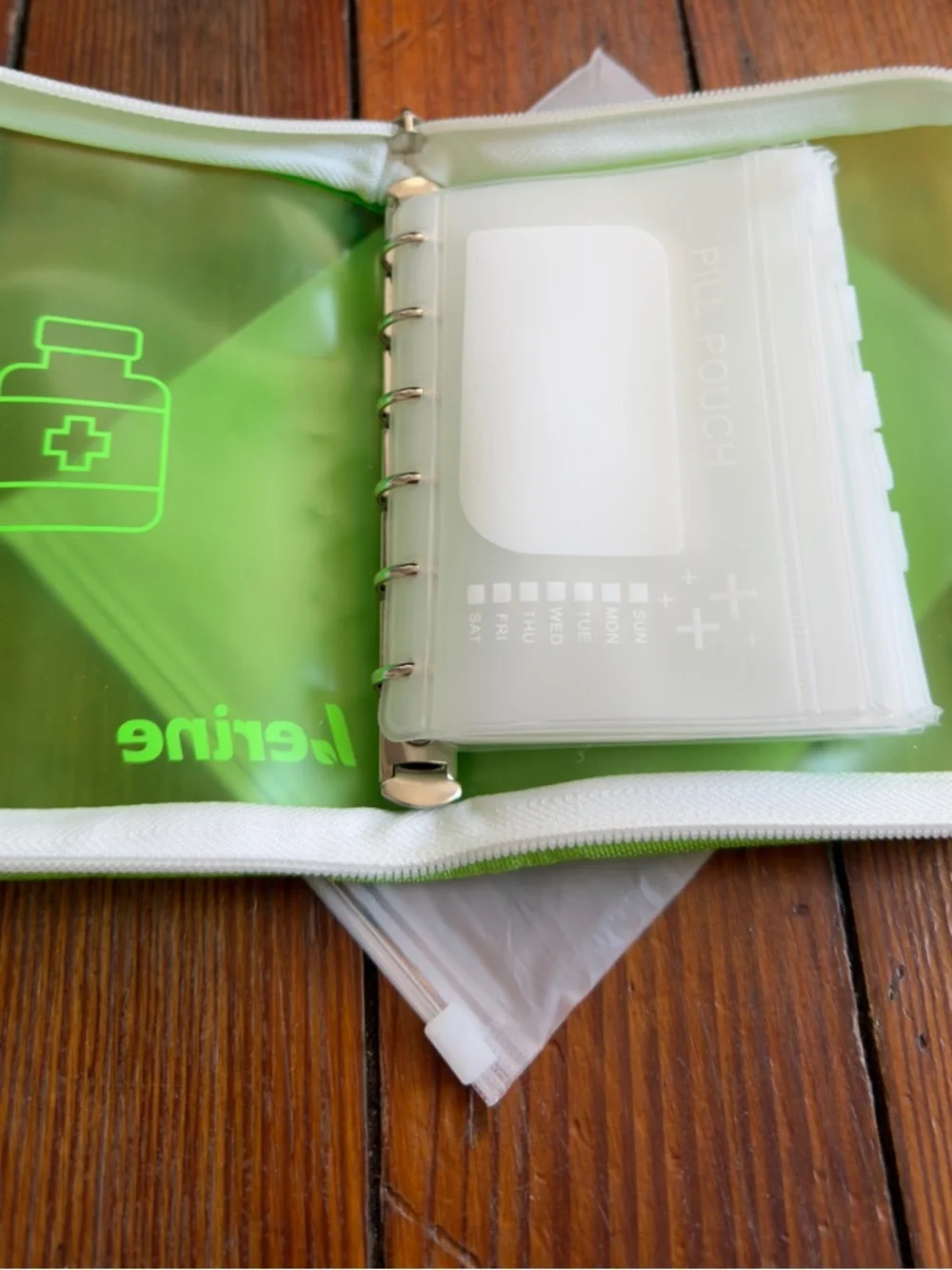 NEW Lerine 7-Day Zippered Pill Pouch Set with Ring Binder, BPA-Free, Green